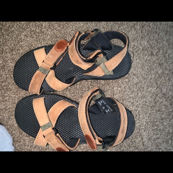 adams sandals